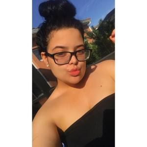 Meet your Posher, Kylee